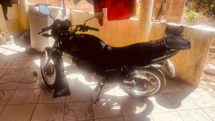 Moto Fan 150