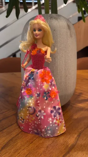 Boneca Barbie E O Portal Secreto Princesa Alexa - Luz E Som - Rara