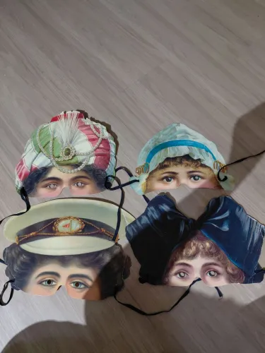 Máscaras de Carnaval era vitoriana