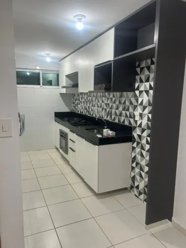 Alugo apartamento semi mobiliado na praia do Poço