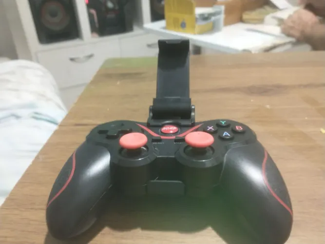 Controle ps4 ps5 xbox celular via bluetooth com suporte para celular e cabo para carregar