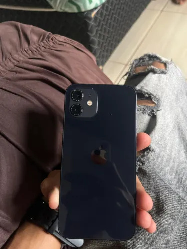 Vendo ou troco iPhone 12