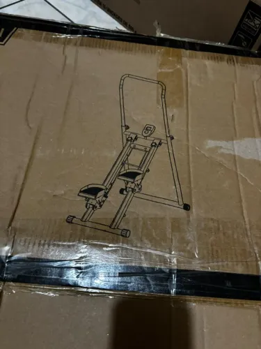 Máquina de Exercícios Simulador de Caminhada e Escada Nova Branca