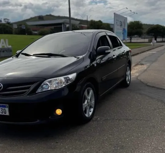 Toyota Corolla XEI 2.0 Flex 16V Aut. 2013