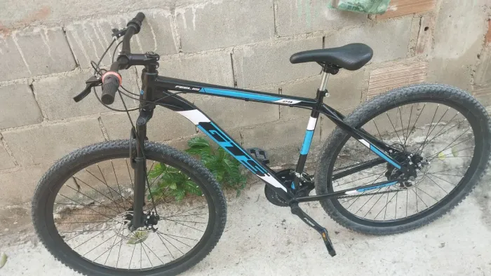 Bicicleta GTS aro 29 aço carbono