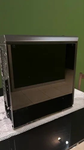 Gabinete Rgb e Vidro temperado no preço