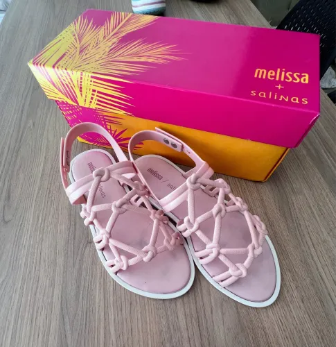Melissa original