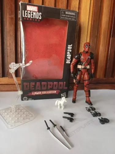 Deadpool Legacy Collection Action Figure
