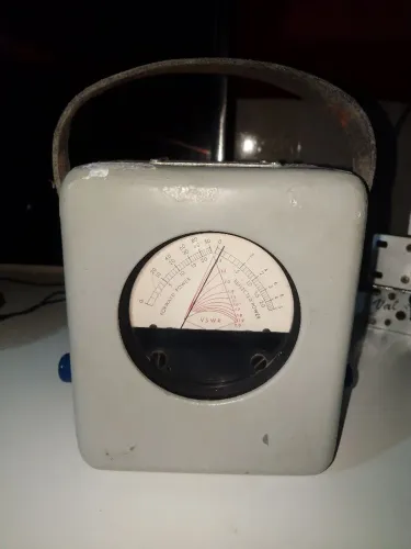 Medidor de ondas VSWR Retrô