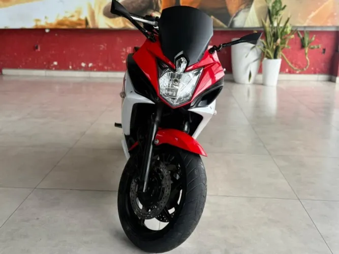 Yamaha Xj6 f 2015