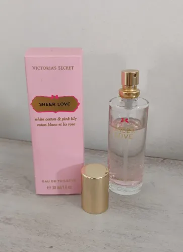 Perfume Victoria's Secret Sheer Love