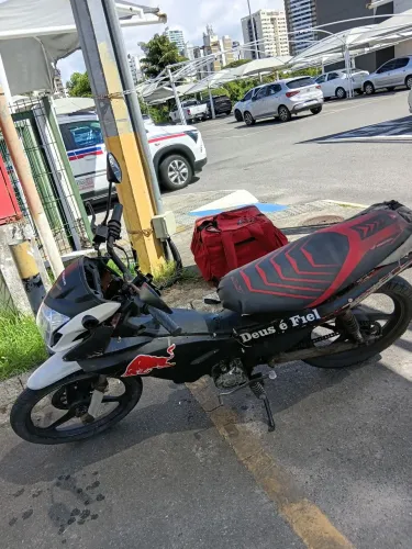 Marva ufo 50cc vendo de Mil pra ontem