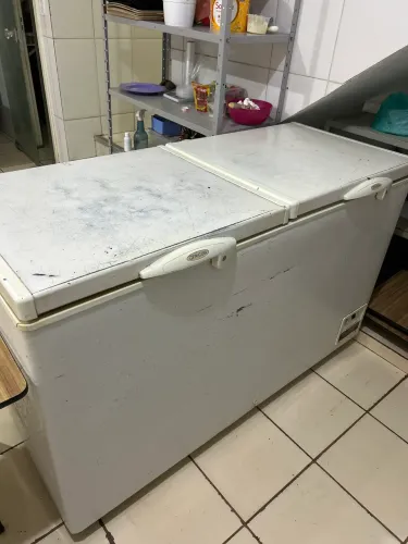 Freezer vertical  - OPORTUNIDADE ÚNICA PARA RETIRAR SÁBADO DIA 30/05