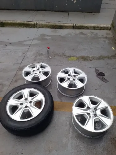 Rodas Renault 