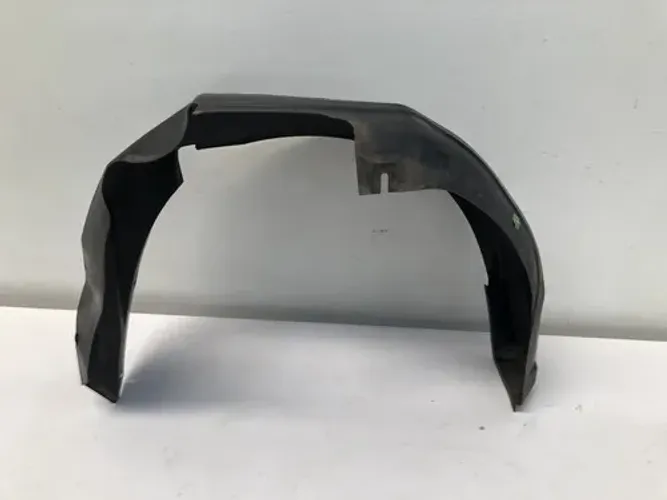 Para Barro Traseiro Esquerdo Volvo V40 Sw T4 2000 2004