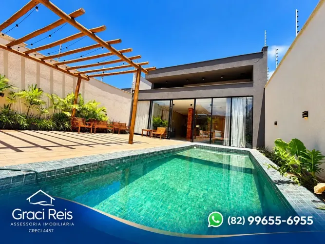 Casa à Venda Próxima à Praia do Francês | 180 m² | 3 Quartos, Suíte com Closet e Piscina P