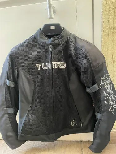 Jaqueta moto TUTTO feminina (tamanho P)