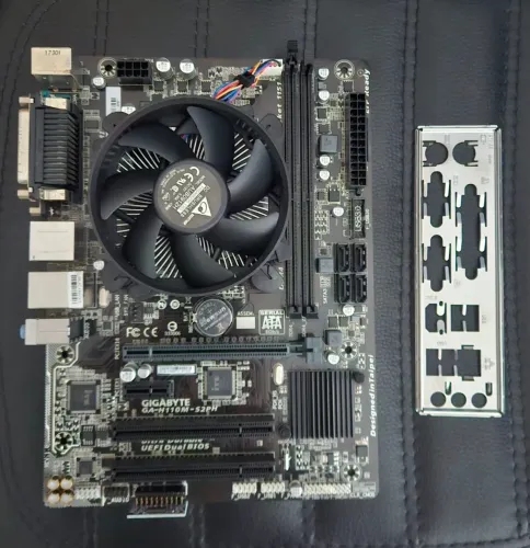 Kit Placa mãe gigante GA-H110M-S2PH + processador i5 sexta geração e cooler. 