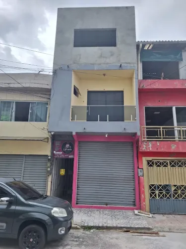 Excelente Prédio Comercial com 3 pavimentos no bairro Castanheira