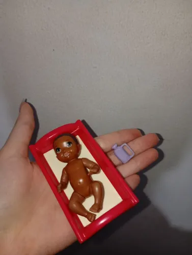Lote de peças de reposição da Barbie babá.