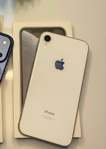 Vende-se iPhone XR