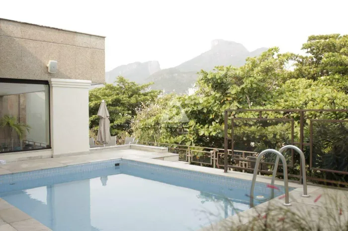 Cobertura Linear de 5 Quartos na Jardim Oceânico/Barra da Tijuca Piscina, Varanda Gourmet