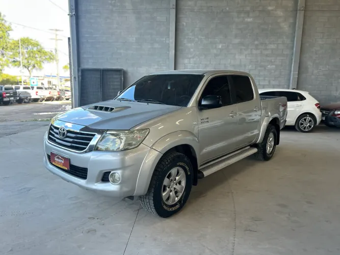 Toyota Hilux CD D4-d 4X4 3.0 TDI Dies. Mec. 2012