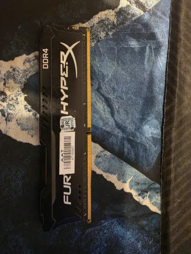 Memória HyperX Fury, 8GB, 2400MHz, DDR4, CL15, Preto, Hx424c15fb3/8