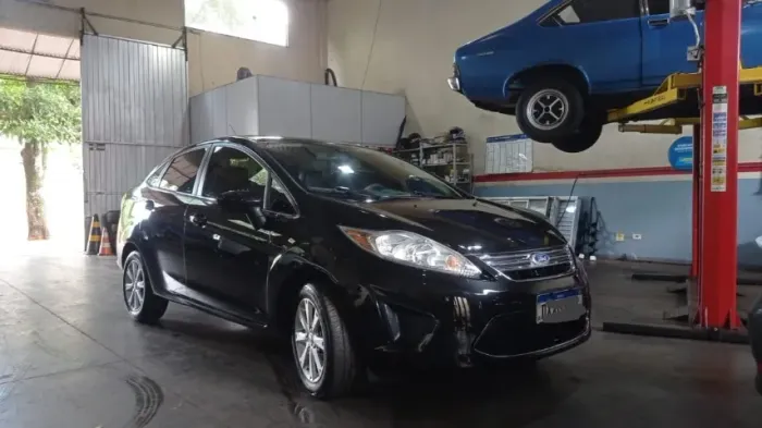 Ford Fiesta SE 1.6 16V Flex 5P 2011