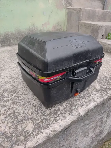 Bau de moto, sem a base