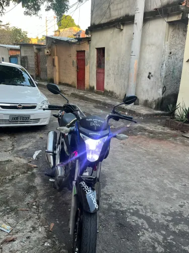 Vendo CG150 2014