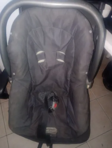 Bebê conforto Tuti baby 