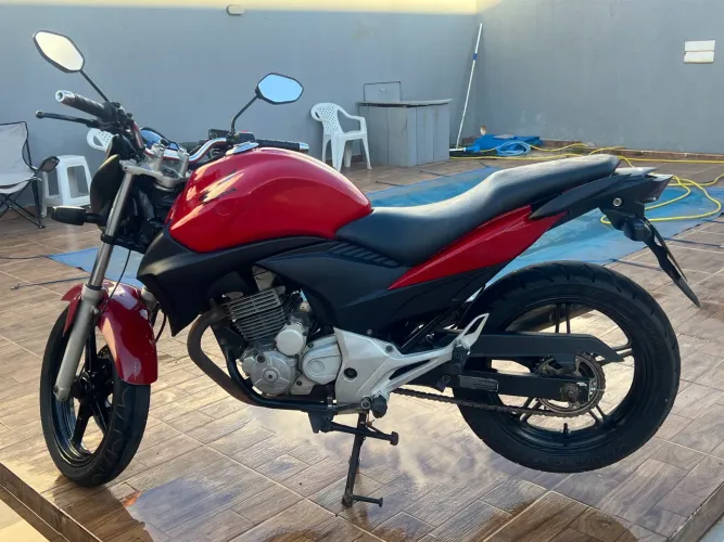 Honda CB300R documento ok sem defeito só rodar