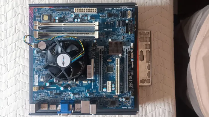 Kit placa mãe e processador