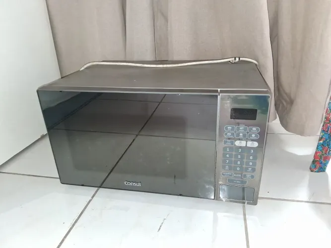 Micro-Ondas Consul 30 Litros