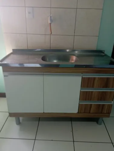 ARMÁRIO DE COZINHA COM PIA - À VENDA