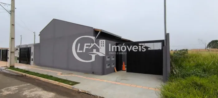 Casa à venda em Campo Grande-MS: 2 quartos, 1 sala, 1 banheiro, 1 vaga de garagem, 55m² no