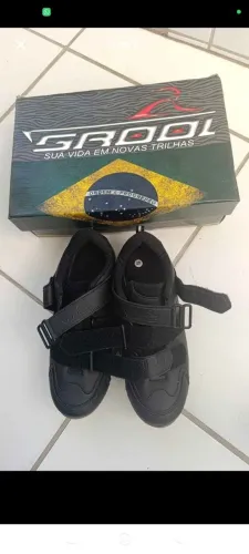 Sapatilha ciclismo nova