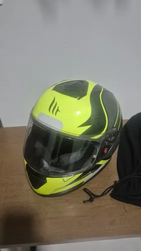 Capacete MT Thunder 3