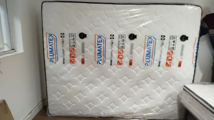 Colchão Queen NOVO