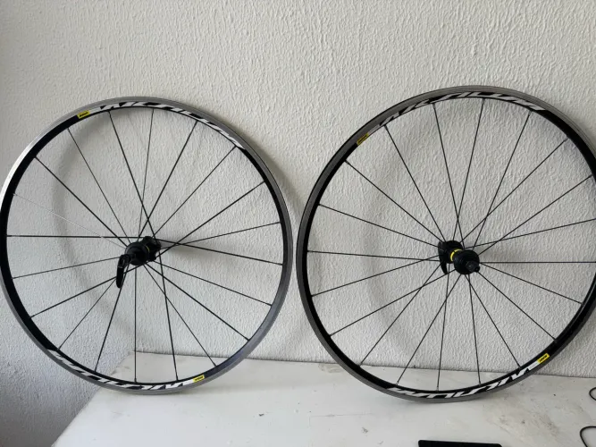 Rodas mavic aksium para speed