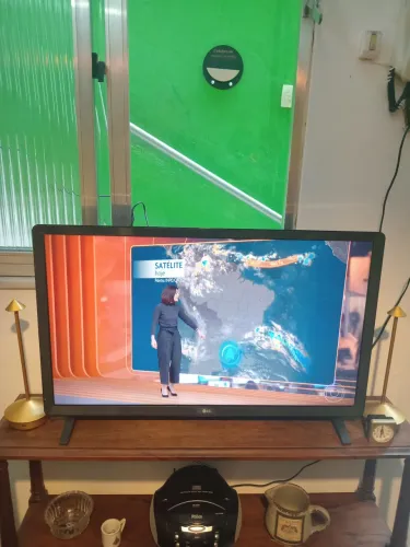 TV Smart LG 32 Polegadas Nova.
