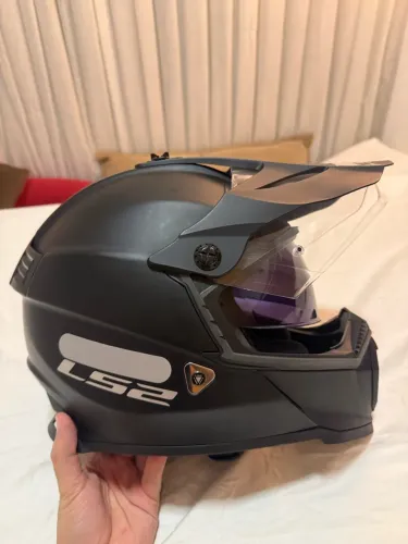 Capacete LS2 pioneer evo novo!