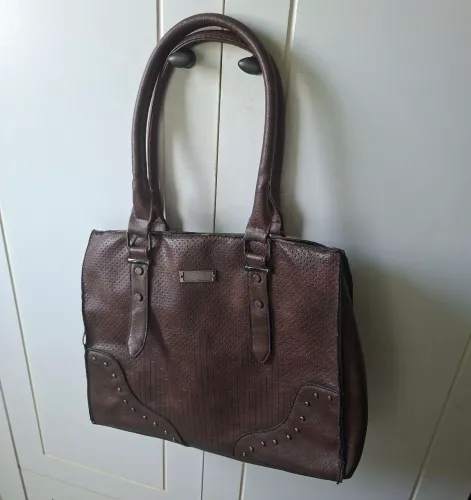 Bolsa em couro marrom