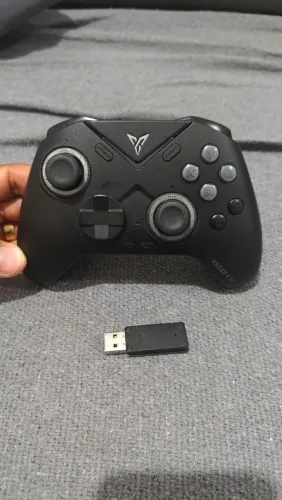 Controle Vader 4 pro da Flydigi 
