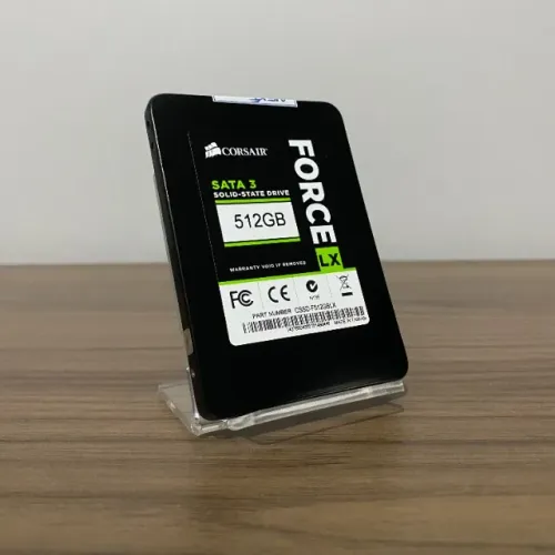 SSD Corsair 512GB Force LX 3D NAND Sata3 com Leitura de 560Mb/s e Gravação de 450Mb/s