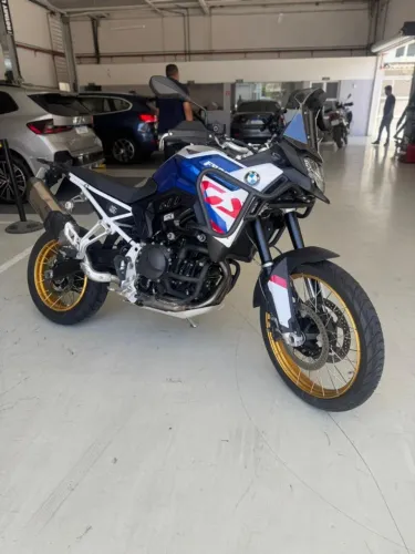 BMW F900GS 