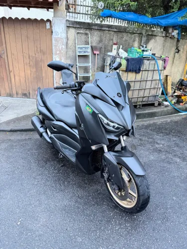 YAMAHA XMAX 250 / 2021 TD. OK EM DIA.