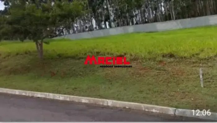 Condomínio Village Paraibuna, 1000 m² - Excelente preço