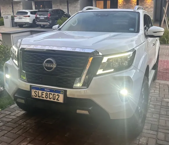 Nissan Frontier Plati. CD 2.3 Bi-TB Dies.aut. 2025
